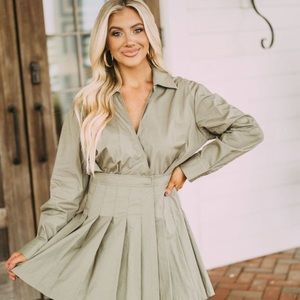 BRAND NEW NEVER WORN - Pleated Skort Dress